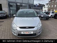 Gebraucht Ford S-MAX Trend 145 PS (106 kW) 2010 Silber Van / Kleinbus
