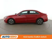 Gebraucht Mercedes A200 Progressive 150 PS (110 kW) 2023 Rot Limousine