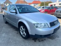 Usata Audi A4 102 CV (75 kW) 2003 Argento Berlina