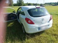 Gebraucht Opel Corsa 69 PS (50 kW) 2013 Weiß Kleinwagen