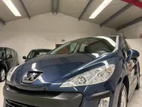 Gebraucht Peugeot 308 119 PS (87 kW) 2009 Blau Kleinwagen