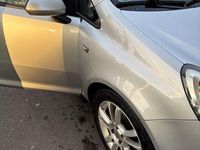 Gebraucht Opel Corsa Selection 101 PS (74 kW) 2010 Silber Kleinwagen