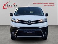 Gebraucht Toyota Proace 120 PS (88 kW) 2022 Schaumweiß Van / Kleinbus