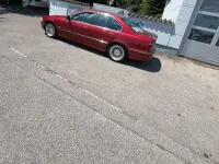 Gebraucht BMW 523 170 PS (125 kW) 2000 Rot Limousine