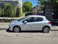 Gebraucht Peugeot 207 Premium 156 PS (114 kW) 2011 Grau Kleinwagen