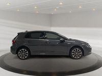 Gebraucht VW Golf VIII Style 131 PS (96 kW) 2022 Grau Limousine