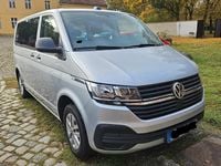Gebraucht VW Multivan 150 PS (110 kW) 2022 Silber Van / Kleinbus