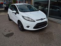 Gebraucht Ford Fiesta Trend 82 PS (60 kW) 2009 Weiß Kleinwagen