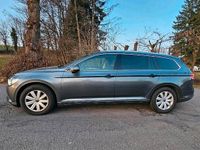 Gebraucht VW Passat 190 PS (139 kW) 2015 Grau Kombi