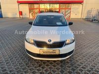 Gebraucht Skoda Rapid Active 110 PS (80 kW) 2018 Weiß Kleinwagen