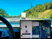 Gebraucht Tesla Model 3 RWD 208 kW (283 PS) 2025 Weiß Limousine