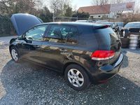 Gebraucht VW Golf VI Style 86 PS (63 kW) 2011 Schwarz Kleinwagen