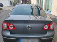 Gebraucht VW Passat Highline 200 PS (147 kW) 2005 Silber Limousine