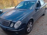 Gebraucht Mercedes E500 Avantgarde 306 PS (225 kW) 2003 Schwarz Limousine
