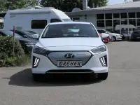 Gebraucht Hyundai Ioniq Trend 100 kW (136 PS) 2022 Polar white Kleinwagen