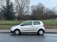 Gebraucht VW Fox 54 PS (39 kW) 2005 Silber Kleinwagen