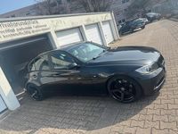 Second-hand BMW 330 Performance 258 CP (189 kW) 2006 Negru Berlinǎ