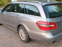 Gebraucht Mercedes E250 204 PS (150 kW) 2011 Grau Kombi