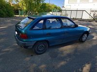 Usata Opel Astra 60 CV (44 kW) 1994 Verde Berlina