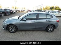 Gebraucht BMW 118 Advantage 136 PS (100 kW) 2021 Skyscraper grau Kleinwagen