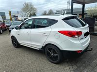 Gebraucht Hyundai ix35 GO! 135 PS (99 kW) 2013 Weiß SUV