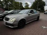 Gebraucht Mercedes E500 306 PS (225 kW) 2003 Grau Limousine