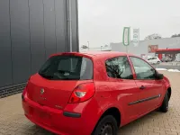 Używany Renault Clio II 2006 Czerwony Hatchback