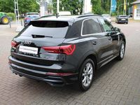 Gebraucht Audi Q3 S-Line 200 PS (147 kW) 2021 Mythosschwarz (metallic) SUV