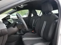 Neu Opel Corsa 101 PS (74 kW) 2025 Kristall silber metallic / dach: kristall silber metallic / dach: Kleinwagen