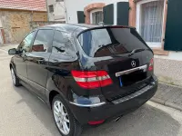 Gebraucht Mercedes B180 109 PS (80 kW) 2010 Schwarz Van / Kleinbus