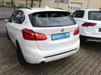 Gebraucht BMW 225 Sport Line 224 PS (164 kW) 2019 Weiß Van / Kleinbus