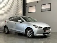 Gebraucht Mazda 2 Exclusive-Line 90 PS (66 kW) 2021 Silber Limousine