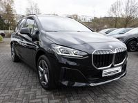 Gebraucht BMW 220 Active Tourer 170 PS (125 kW) 2025 Schwarz Van / Kleinbus