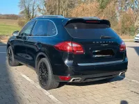 Gebraucht Porsche Cayenne 245 PS (180 kW) 2012 Schwarz SUV