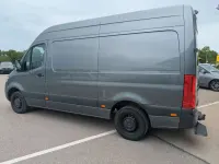 Gebraucht Mercedes Sprinter 163 PS (119 kW) 2020 Selenitgrau Van