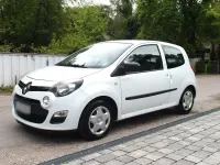 Używany Renault Twingo Expression 75 KM (55 kW) 2013 Biały Hatchback