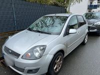 gebraucht Ford Fiesta tdci 1,4