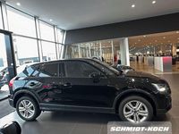 Neu Audi Q2 Advanced Plus 150 PS (110 kW) 2025 Grau SUV