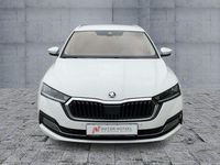 Gebraucht Skoda Octavia Style 116 PS (85 kW) 2022 Candyweiss Kombi