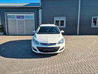 Gebraucht Opel Astra 116 PS (85 kW) 2015 Weiß Kombi
