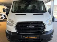 Gebraucht Ford Transit Trend 131 PS (96 kW) 2022 Weiß Van / Kleinbus