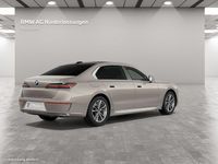 Gebraucht BMW 750e 313 PS (230 kW) 2023 Grau Limousine