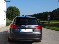 Gebraucht Opel Insignia 131 PS (96 kW) 2010 Grau metallic Kombi