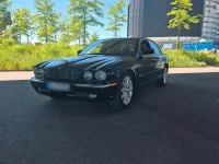 Używany Jaguar XJ 238 KM (175 kW) 2004 Czarny Sedan/Limuzyna