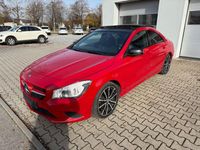 Gebraucht Mercedes CLA220 170 PS (125 kW) 2014 Rot Limousine