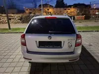Gebraucht Skoda Octavia 105 PS (77 kW) 2011 Other Kombi