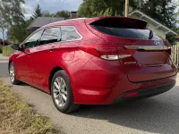 Gebraucht Hyundai i40 Trend 141 PS (103 kW) 2017 Rot Kombi