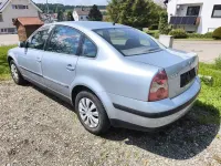 Gebraucht VW Passat Highline 116 PS (85 kW) 2002 Blau Limousine