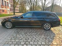 Gebraucht Mercedes E200 150 PS (110 kW) 2019 Schwarz Kombi