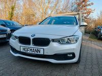 Gebraucht BMW 320 Advantage 163 PS (119 kW) 2015 Weiß Kombi